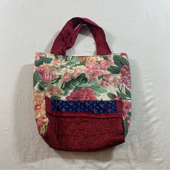 unbranded Handbags - Floral Canvas Tote with Red and Pink Design